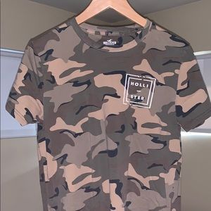 Hollister Camo Tee